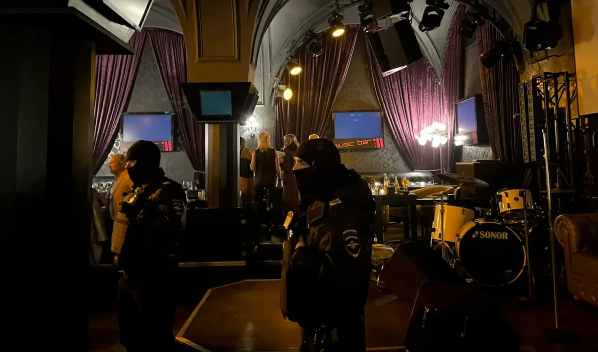 В Петербурге оштрафуют бары, нарушившие антиковидные требования - tvspb.ru