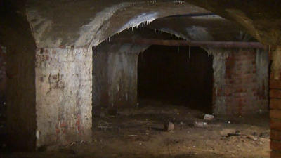 В подвале на Лиговском проспекте нашли гнилые тела мужчины и женщины