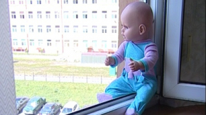 В Петербурге за прошлое лето из окон выпал 31 ребенок