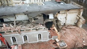 Снесено бывшее здание Манежа лейб-гвардии Финляндского полка на Васильевском острове