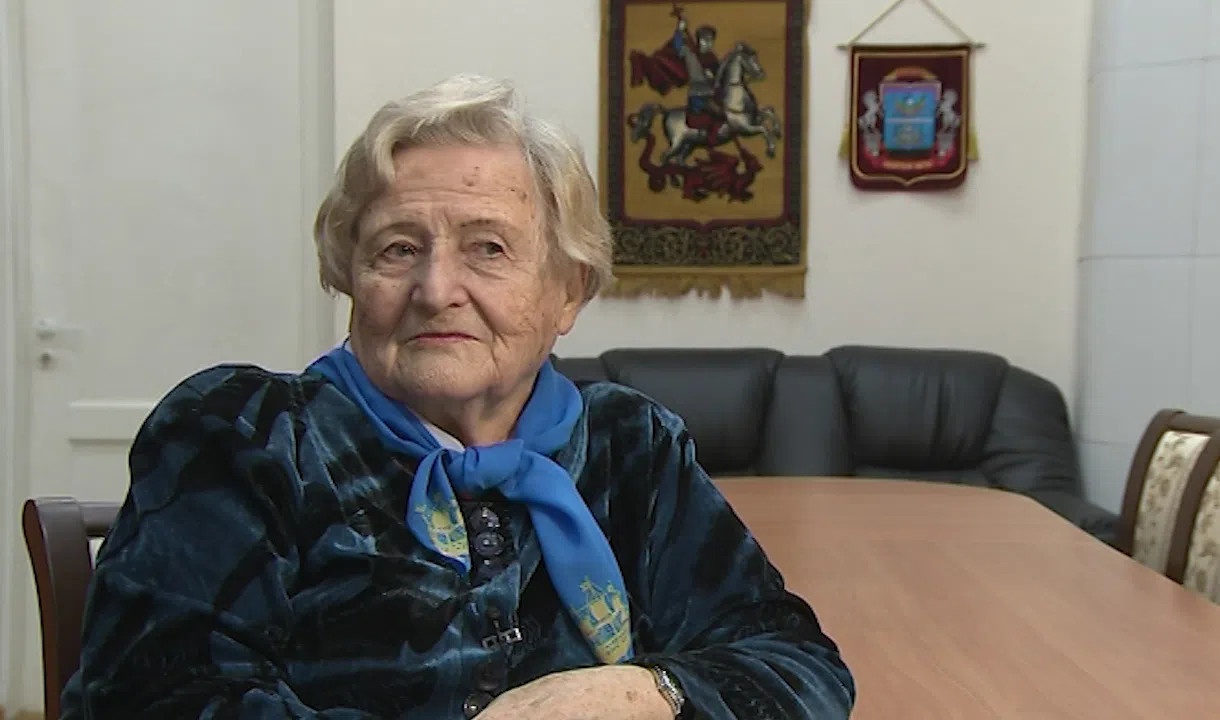 Блокадница. Блокадница. Портрет молодой женщины блокадницы. Блокадница. Старейшая блокадница.