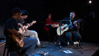 В Большом театре кукол справил юбилей его главный режиссер Руслан Кудашов