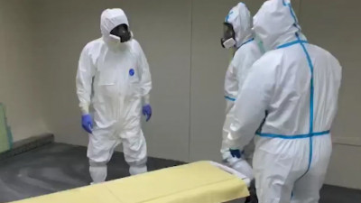 Волонтеры-медики «Ленэкспо» помогли 15 тыс. пациентам с ковидом