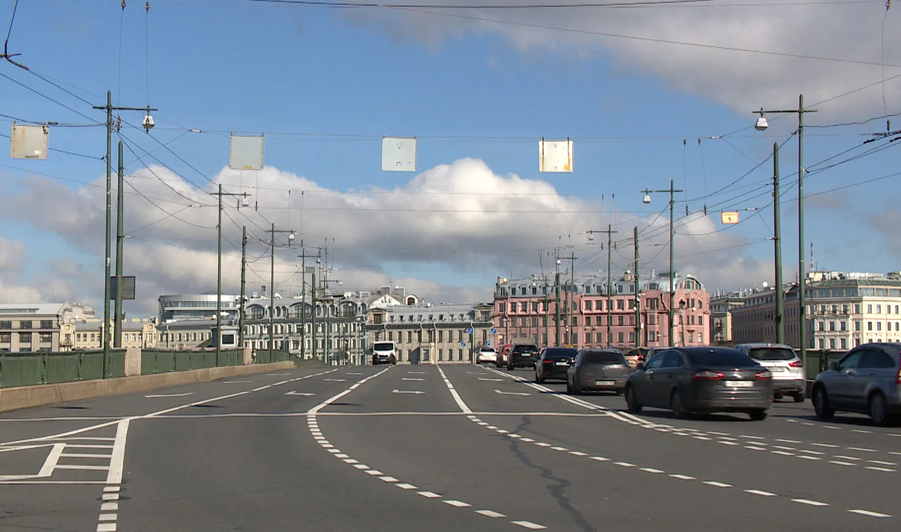 Движение транспорта петербург. Подвесной новый мост СПБ через Неву. Биржевой 1 мост закрывают. Схема движения транспорта при закрытии биржевого моста.