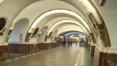 Для борьбы с COVID-19 петербургский метрополитен ищет подрядчика с «холодным туманом»