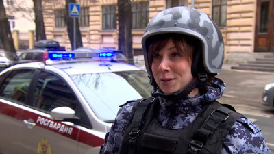 Старший лейтенант Росгвардии рассказала, что приводит женщин к «мужским» профессиям