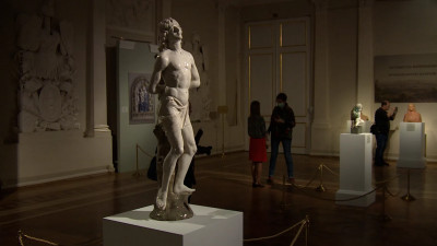 В Петербурге стартовала конференция «Свет в музее»