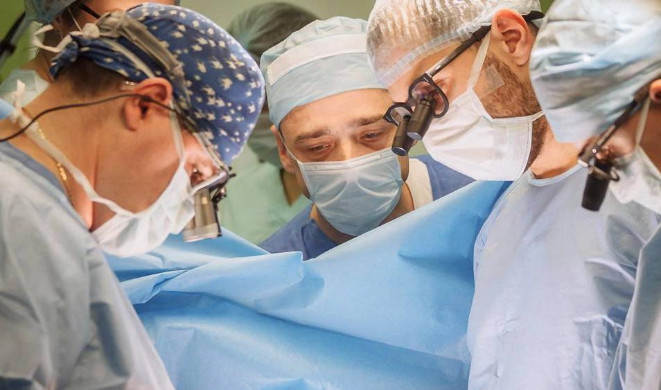 Петербургские врачи провели сложнейшую операцию на сердце двухлетнему ребенку - tvspb.ru