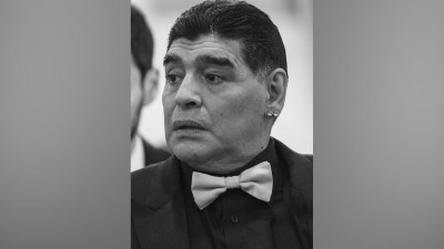 «Прощай, великий». В «Зените» отреагировали на сообщение о смерти Диего Марадоны