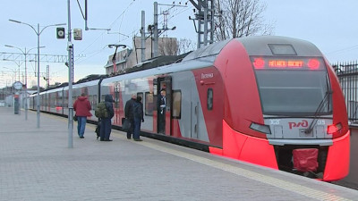 Электрички в Петербурге и Ленобласти меняют расписание