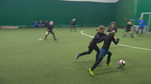 Девушки играют в футбол. Как проходят тренировки женской молодёжной сборной «Зенита»