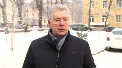 Виктор Борщев оценил качество уборки кровель от снега в Красногвардейском районе