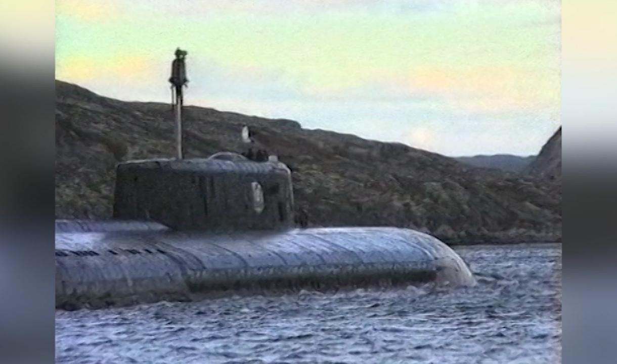 Фото подводной лодки курск после аварии