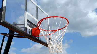 Глава петербургского комитета по спорту рассказал, как сделать физкультуру массовой