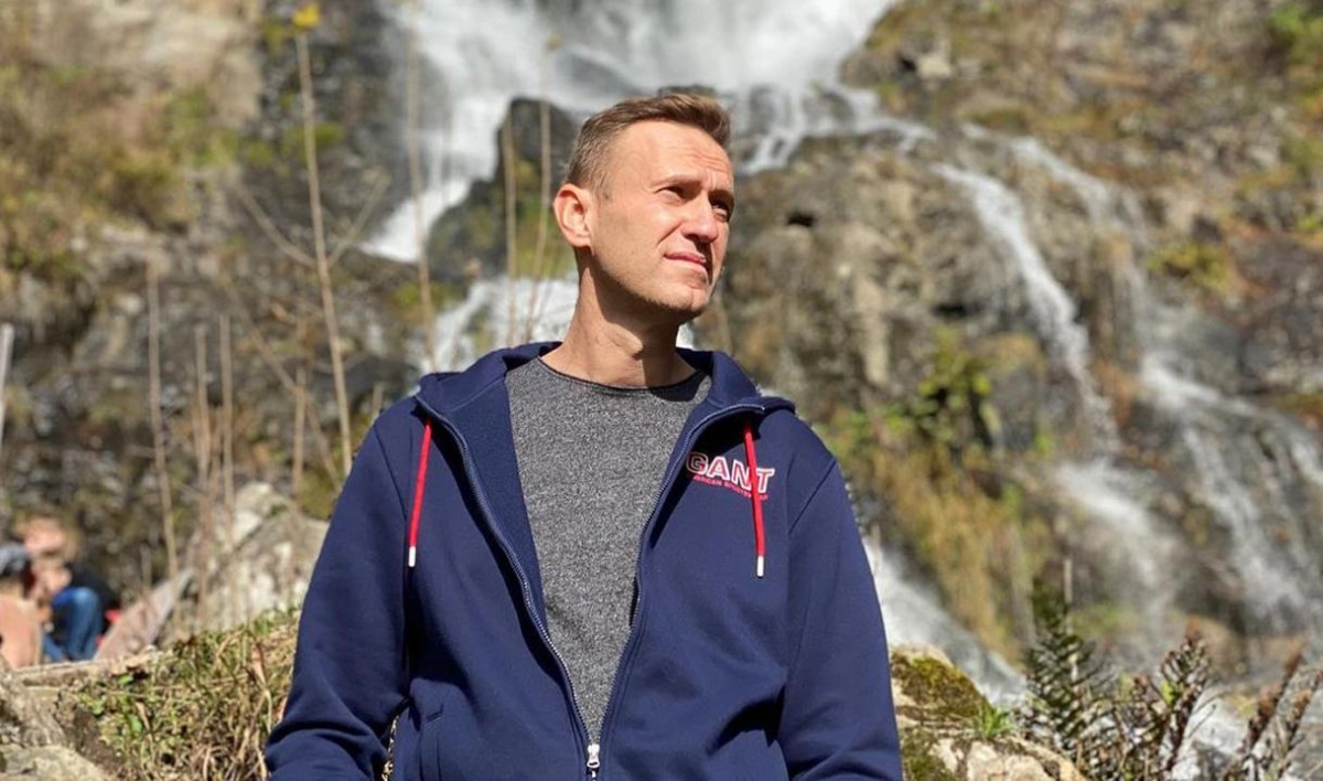 Эксперт: Рисуемый Навальным образ расходится с его реальной биографией - tvspb.ru