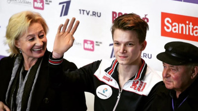 Петербургские фигуристы выступят в заключительной разминке на чемпионате в Таллине