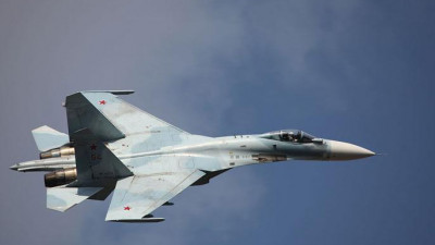 Российские истребители отогнали самолет НАТО от борта Сергея Шойгу