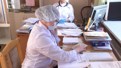 В Петербурге под наблюдением медиков находятся больше 100 тысяч пациентов с ОРВИ