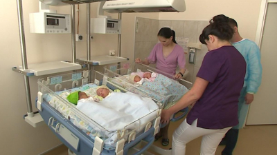 Инициатива очень хорошая: эксперты о подарочных наборах для новорожденных петербуржцев