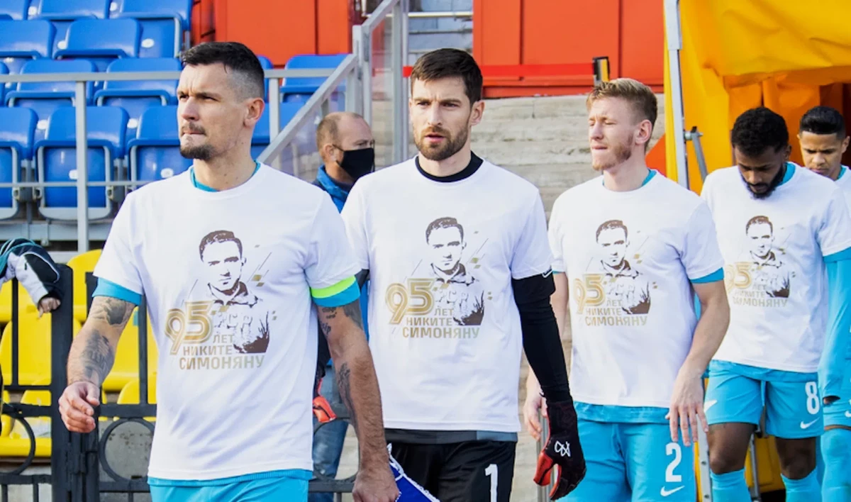 Вратарь «Зенита» Станислав Крицюк заразился COVID-19 - tvspb.ru