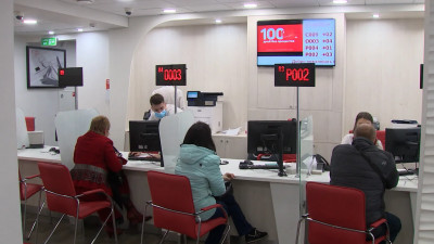 Не меньше 2 млн новых счетов открыли россияне в начале марта