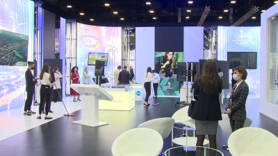 Как проходит нулевой день ПМЭФ-2021. Прямое включение