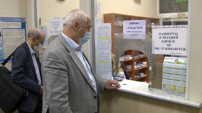 Ревакцинация для сферы культуры: актеры и режиссеры сделали новые прививки от COVID-19