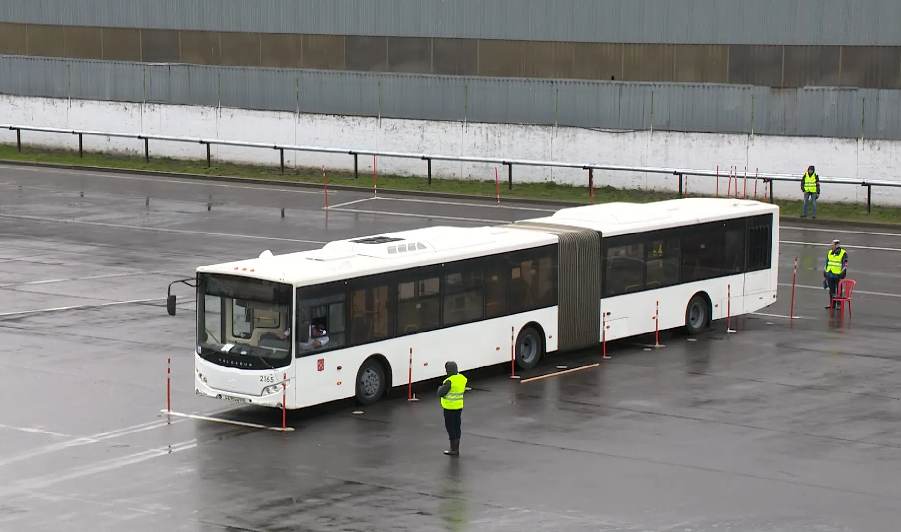 Водитель автобуса спб. Автобус 288 Санкт-Петербург 2022. Водитель автобуса СПБ 2022. Конкурс водителей автобусов 2022. Автобусная 3.