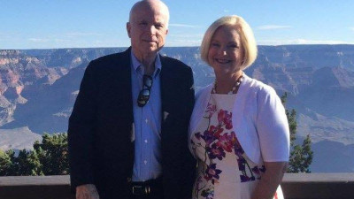 Вдова сенатора Маккейна может занять его должность