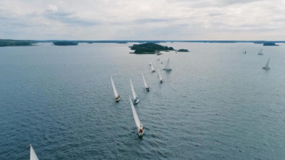 На «Полтаве» наградят победителей Петербургской парусной недели