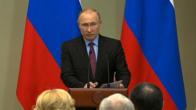 Путин предупредил законодателей от правового вакуума при работе с предпринимателями