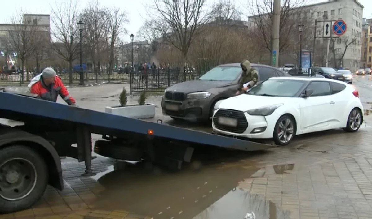 В Петербурге неудавшемуся угонщику эвакуатора дали 6 лет колонии |  Телеканал Санкт-Петербург