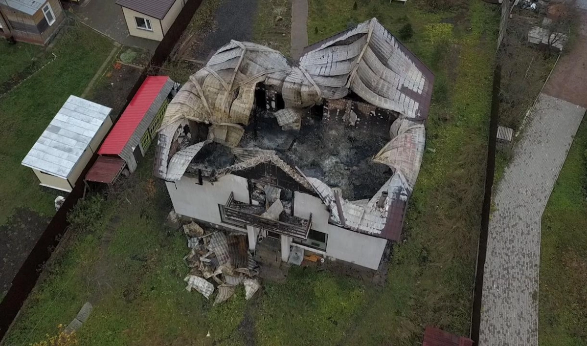 В частном доме в Красном Селе сгорели 100 «квадратов» - tvspb.ru