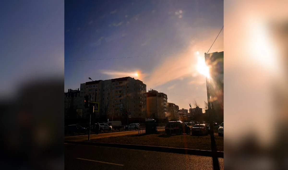 В небе над Петербургом заметили сразу два солнца - tvspb.ru