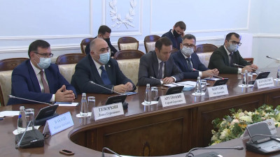 В Петербург прибыла делегация из Армении во главе с мэром Еревана