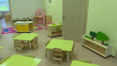 В Петербурге на карантин отправили 184 группы в детсадах и более 9 тысяч классов в школах