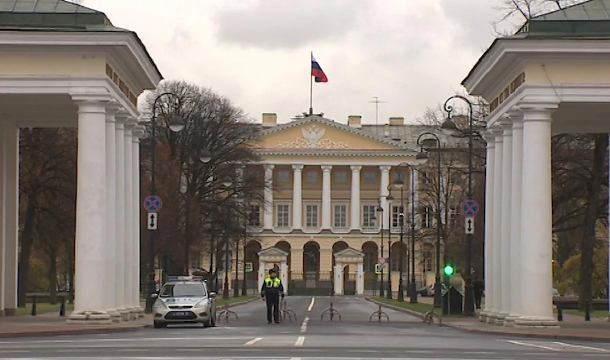 Александр Якушев покинул пост зампредседателя комитета по имущественным отношениям Петербурга - tvspb.ru