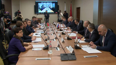Министры спорта России и Белоруссии обсудили совместные проекты двух стран в Петербурге