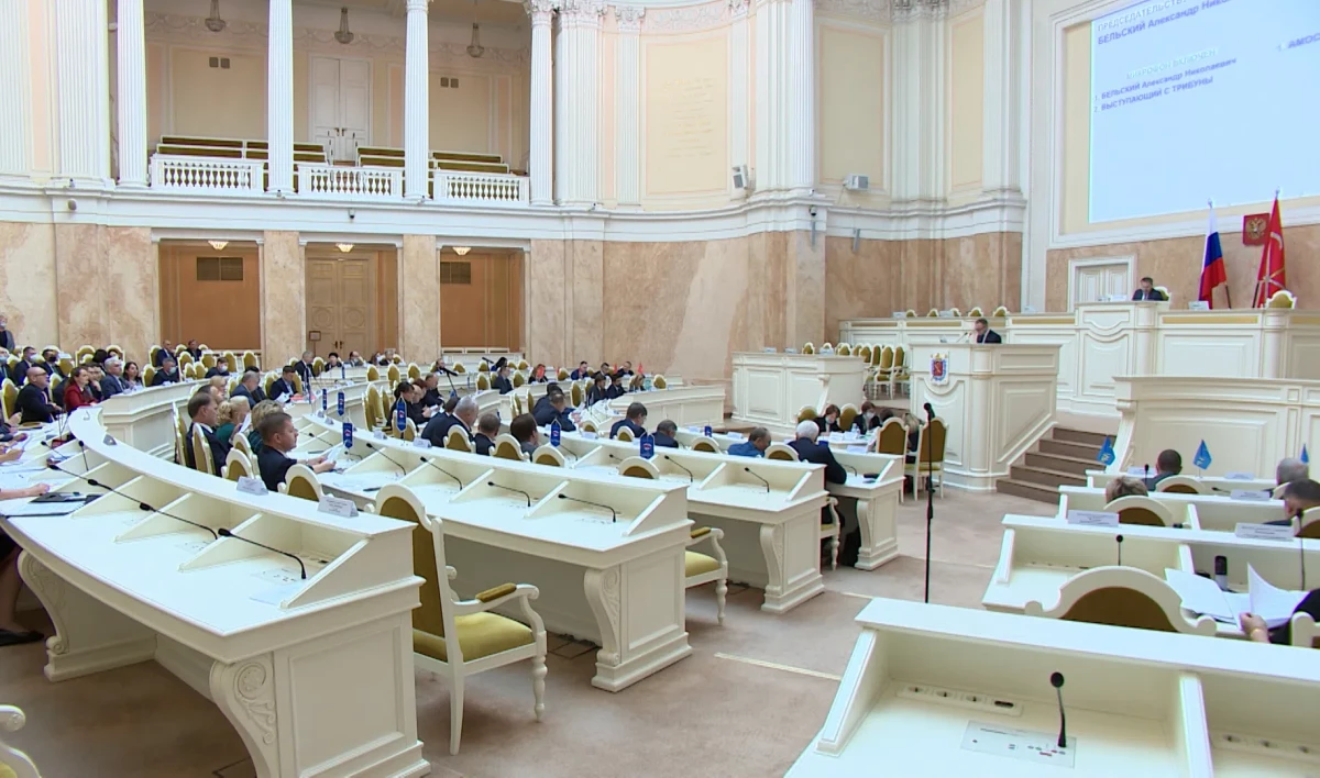 ЗакС провел ротацию в петербургском Горизбиркоме - tvspb.ru