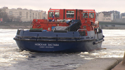 У Невской заставы ликвидировали разлив нефти