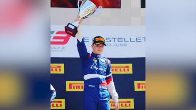 Петербургский пилот «Формулы-2» Роберт Шварцман рассказал, как тренируются гонщики во время вспышки коронавируса