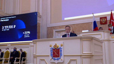 Александр Беглов назвал три основные задачи бюджета на 2022-2024 годы