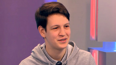 18-летний гонщик из Петербурга рассказал, как пришел к победам в Российской серии кольцевых гонок
