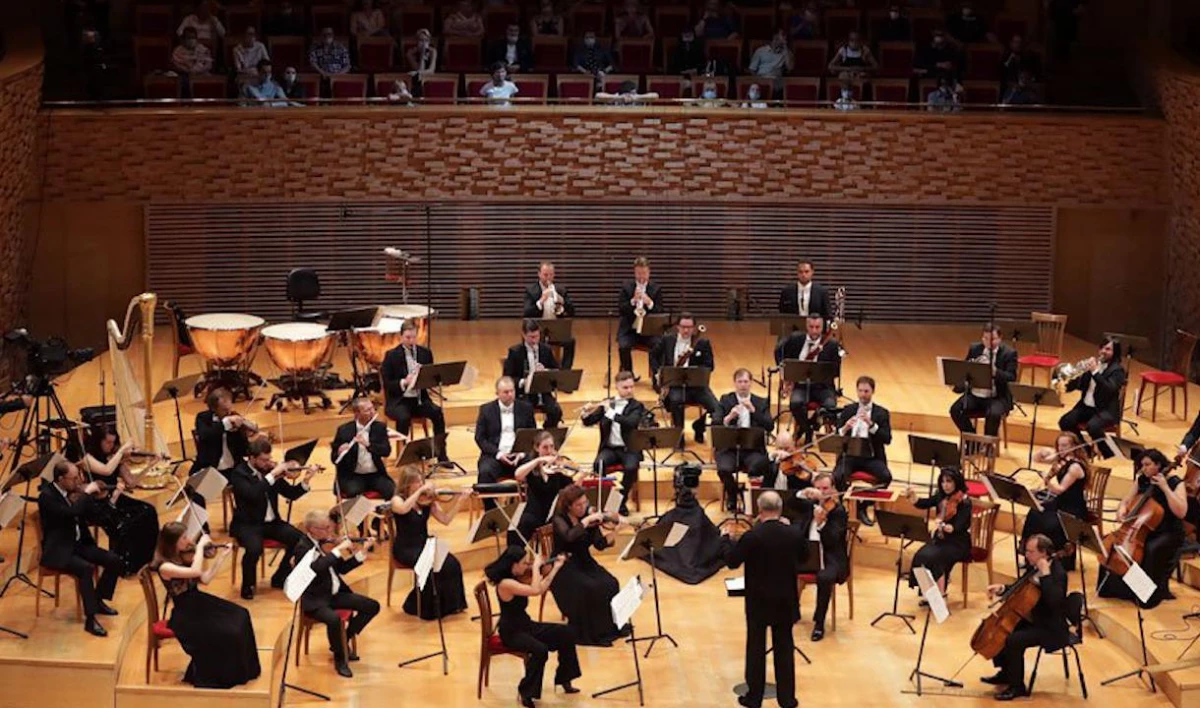 Мариинский театр разместил 25 вакансий в оркестр - tvspb.ru