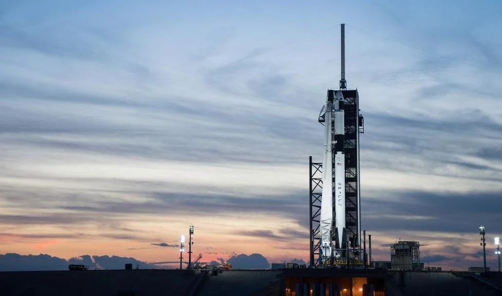 SpaceX взорвала ракету при испытаниях системы аварийного спасения - tvspb.ru