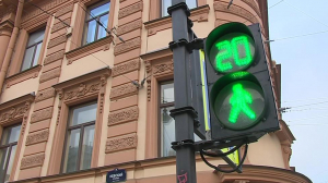 90 лет назад в Петербурге появился первый светофор