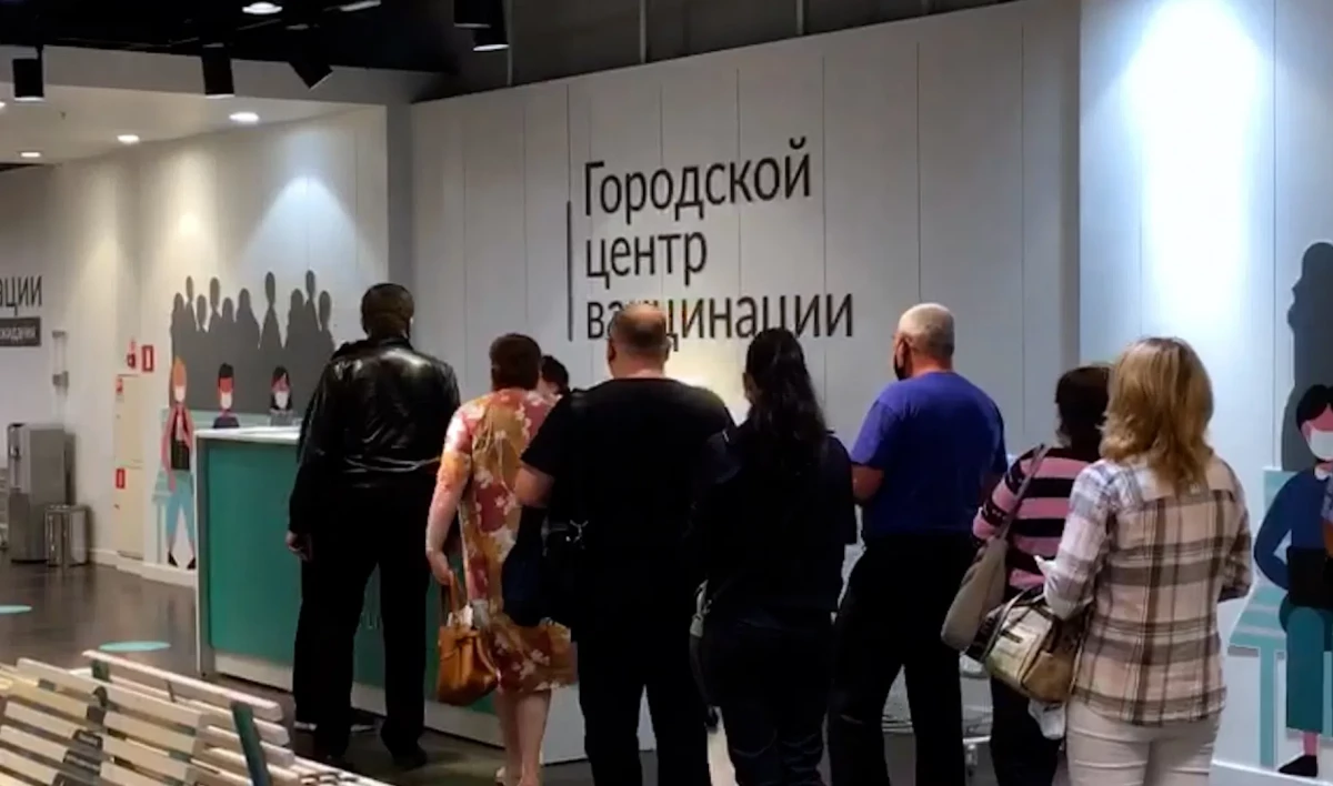 Прививочный пункт в «Галерее» ставит ежедневные рекорды вакцинации - tvspb.ru
