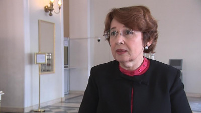 Оксана Дмитриева: Ситуация с коронавирусом близка к военной