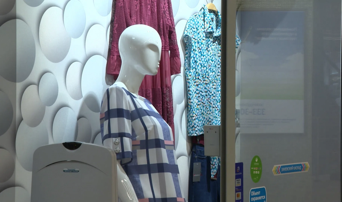 В торговых центрах Петербурга появятся магазины местных брендов одежды - tvspb.ru