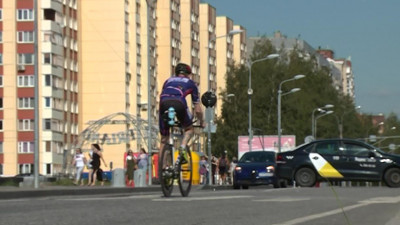 Евгений Дроздовский начал трехдневную ультратриатлонную гонку